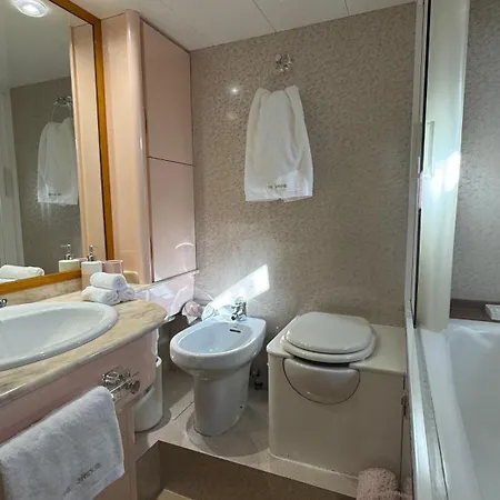 The Bridge - Your Dream In Αντίμπ